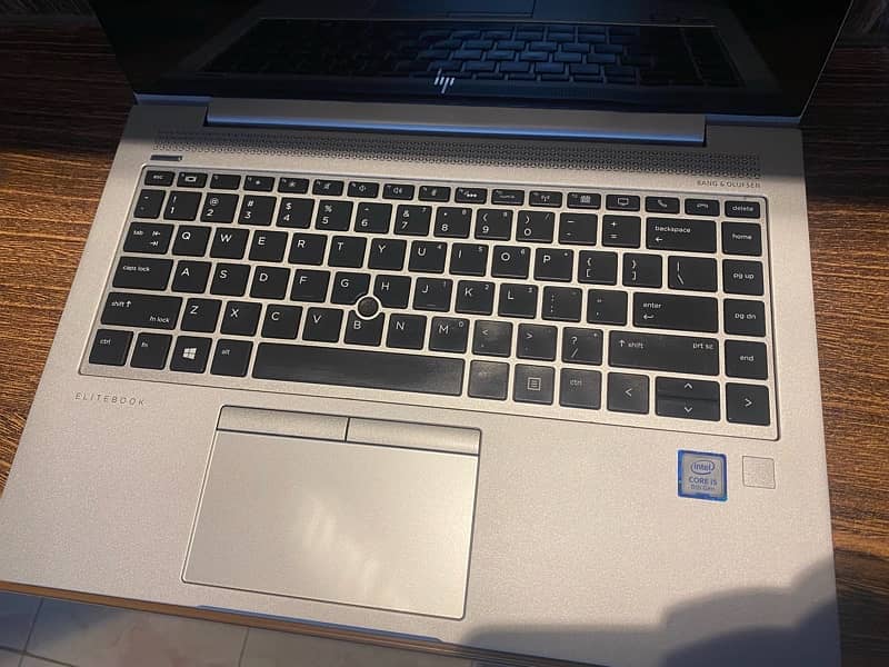 hp g5 i5  8th generation 5