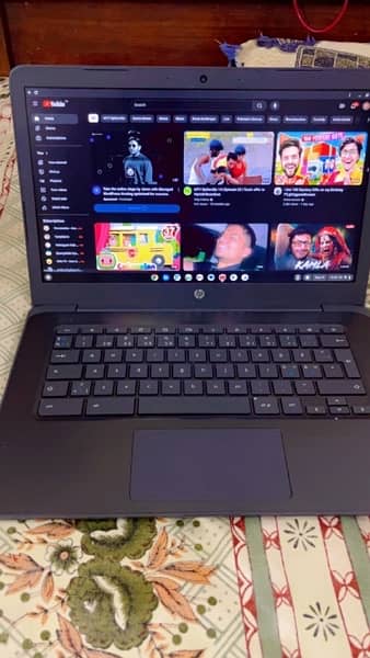 HP Chrome Book Laptop 1