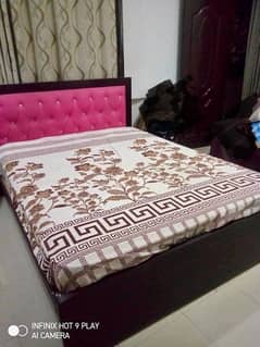 Queen Bed with Mattress