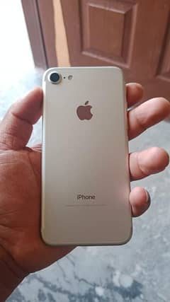 iPhone 7 for sale 
NON•PTA