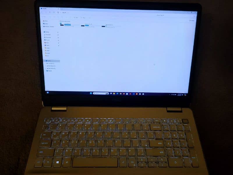 Dell Inspiron 5584 i7 8th Generation 16 GB RAM 8