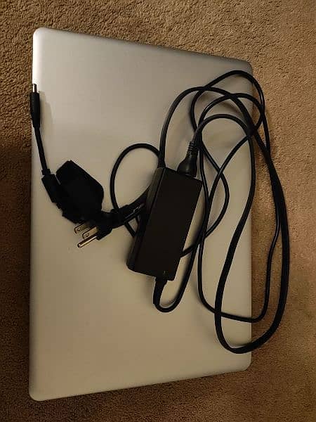 Dell Inspiron 5584 i7 8th Generation 16 GB RAM 4