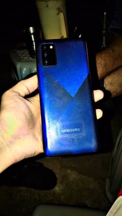 Model. . Samsung A02s  Memory. . 4 . . 64 LCD . . dameg  All ok with box
