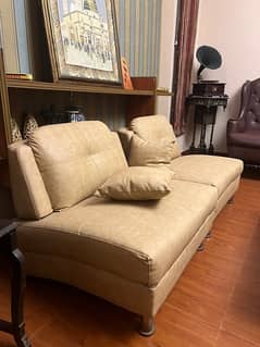 5 seater leatherite sofa