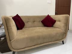 Selling 7 Seater Sofa Set and Center Table