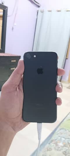iphone 7 black color 32 gb non pta