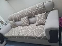 Comfortable 7-Seater Sofa Set - Great Condition, Affordable Price!