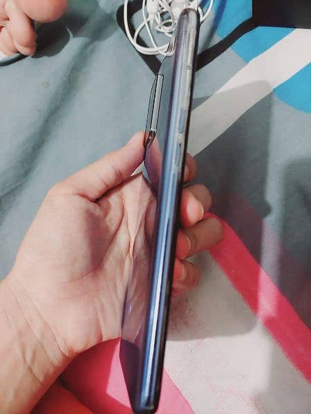 oppo F19 6/128 with good condition. . . 4