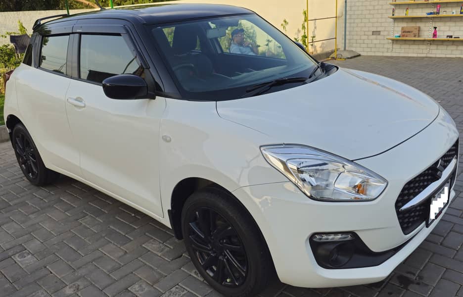 Suzuki Swift GL CVT 2023 Model 6