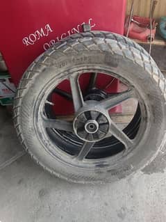 I'm selling 120 90 18 tyre