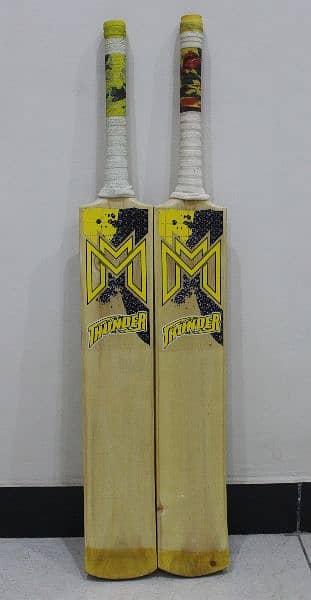 Cricket Tapeball Bats 17