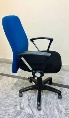 Office chair / Computer chair / Revolving chair / Ergonomic cres