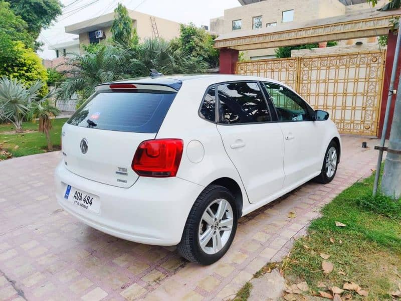 Volkswagen Polo 2013. 4