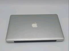MacBook pro 2011