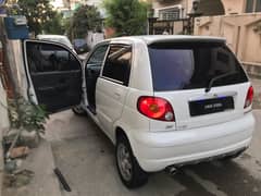 Chevrolet joy Total geniune better thn alto mehran cultus coure santro