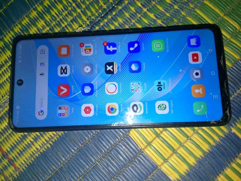 infinix Mobile Smart 8 plus 10%10 condition With box chager 2