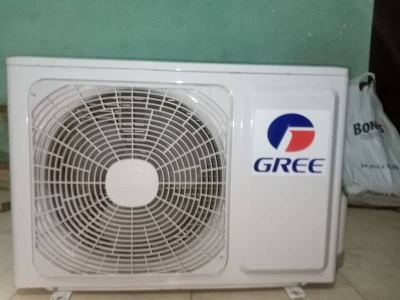 Gree 1 Ton Split Air Conditioner 10/10 condition 19