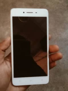 oppo A37 condition 10/9 argent sell karna hy GB 2/16 ha