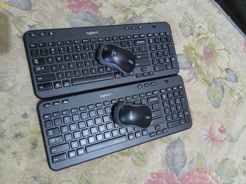 Logitech Wireless Keyboard & Mouse Combo 17