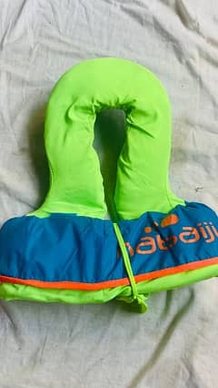 swimming jacket