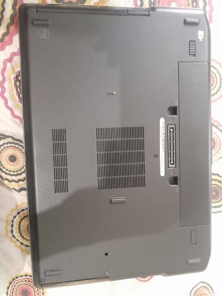 Dell Laptop 7