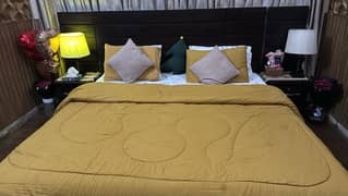 king bedroom with orthopedic mattress