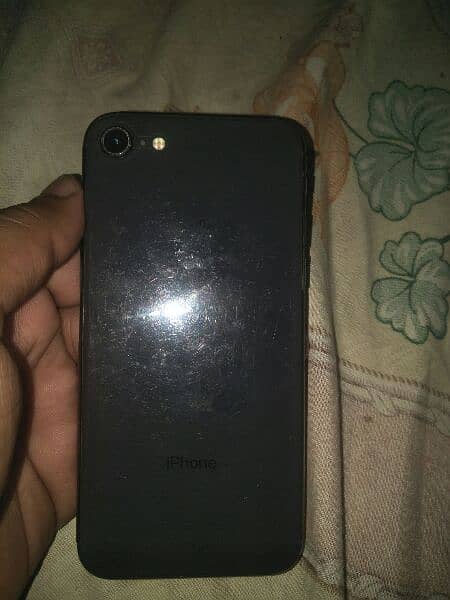 Non PTA iPhone 8  64 gb Grey 5
