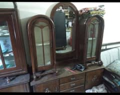 dressing table and showcase old wood 10/6 condiotion