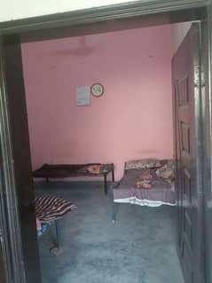 2 room available