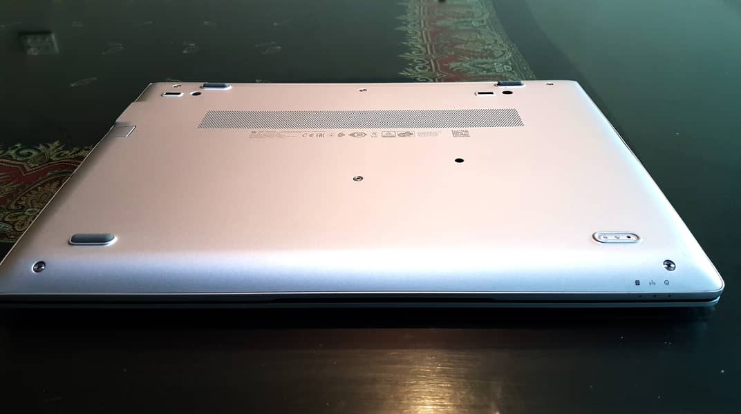 HP EliteBook 840 G6 - Core i5 8365U / 1.6 GHz, 8th Gen. no Scratches 9