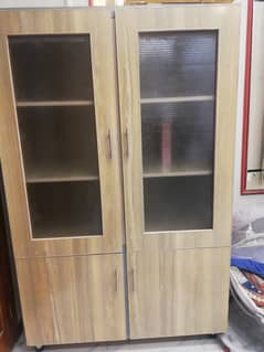 Cabinet/bartano wali almari/closet 0