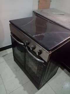 cooking range for sale in good condition.