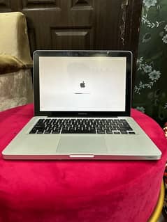 Apple MacBook pro 2012 13 inch ( Macos Catalina ) for sale