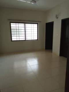 10 Marla Brand New 4th Floor Apartments For Rent