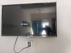 New LCD Only Few Days Used