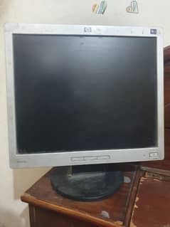HP 17" , TFT LCD SXGA LCD Monitor 5 ms 1280 x 1024 D-Sub L1706