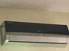 Gree 1.5 air conditioner heat and cool ac dc