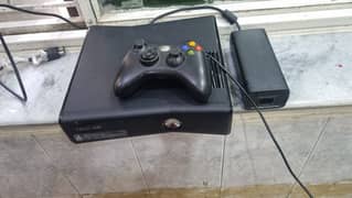 Xbox 360.       contact 03005295421