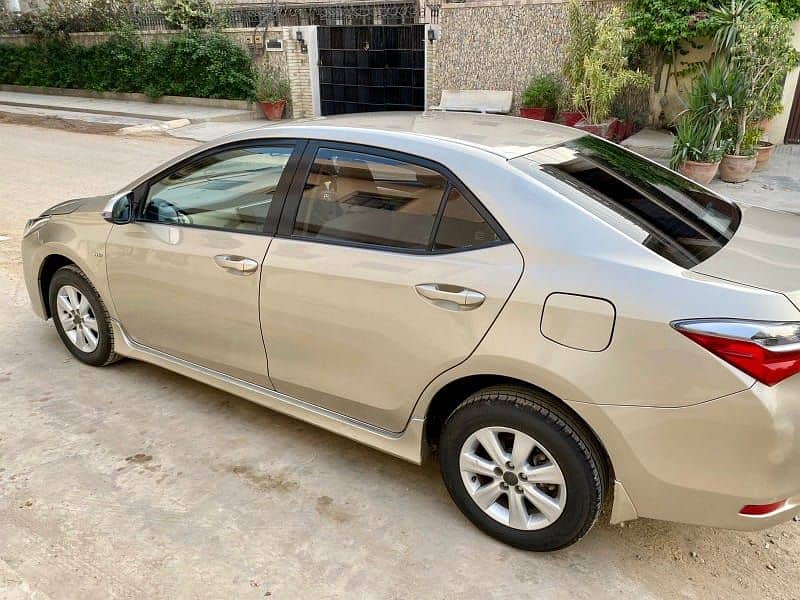 EXCANGE URGENT SALE TOYOTA COROLLA 2018 SPECAL EDITION FAMILY CAR 6