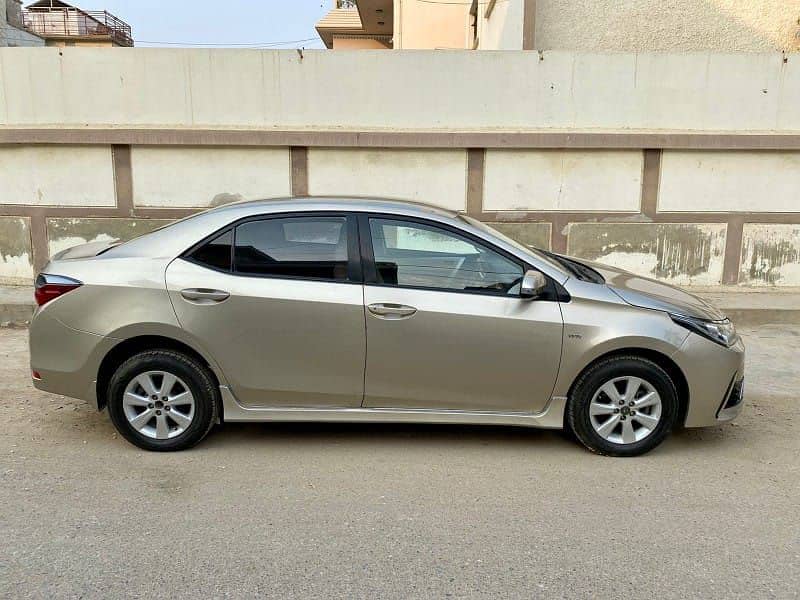 EXCANGE URGENT SALE TOYOTA COROLLA 2018 SPECAL EDITION FAMILY CAR 9
