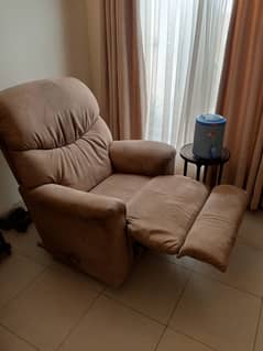 Recliner for comfort and luxury best condition