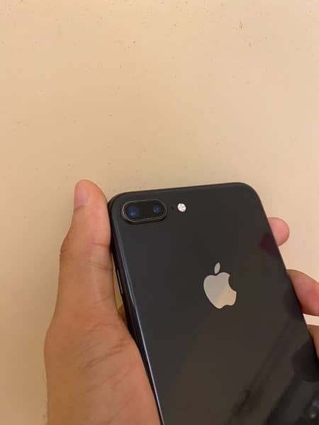 iPhone 8plus 256 PTA Approved 10/10 4