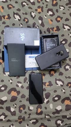 Samsung galaxy S9 Plus (Black Color) Condition 9 By 10