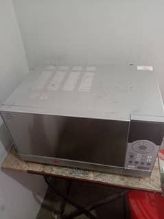 PEL Microwave Oven