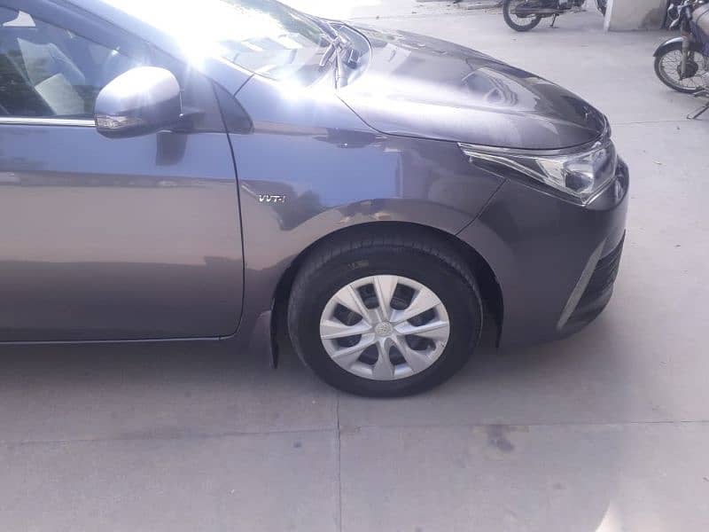 Toyota Corolla GLI 2019 good condition 3