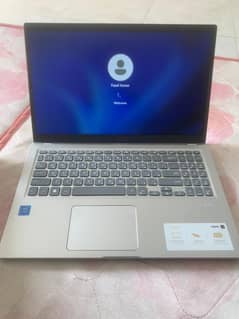 ASUS LAPTOP SONIC MASTER BRAND NEW  (Just unboxed) FOR/SALE