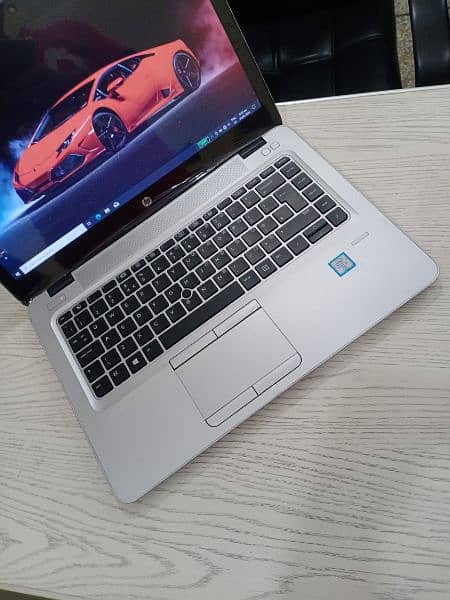 Hp elitebook 840 g3 core i5 6th gen 14 inch display 8