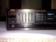 JVC Amplifier with 5 bands equilizer
