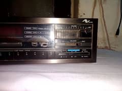 JVC Amplifier with 5 bands equilizer