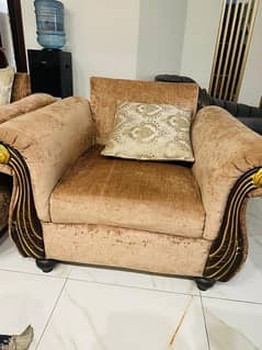 6 Seater Sofa With Cushion